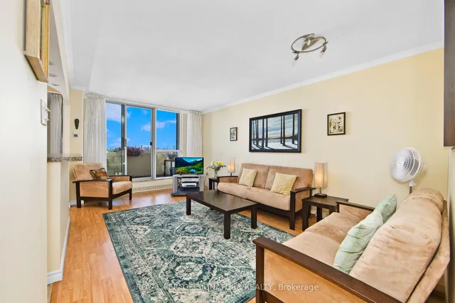 Additional property image - 35 Ormskirk Ave Unit 908