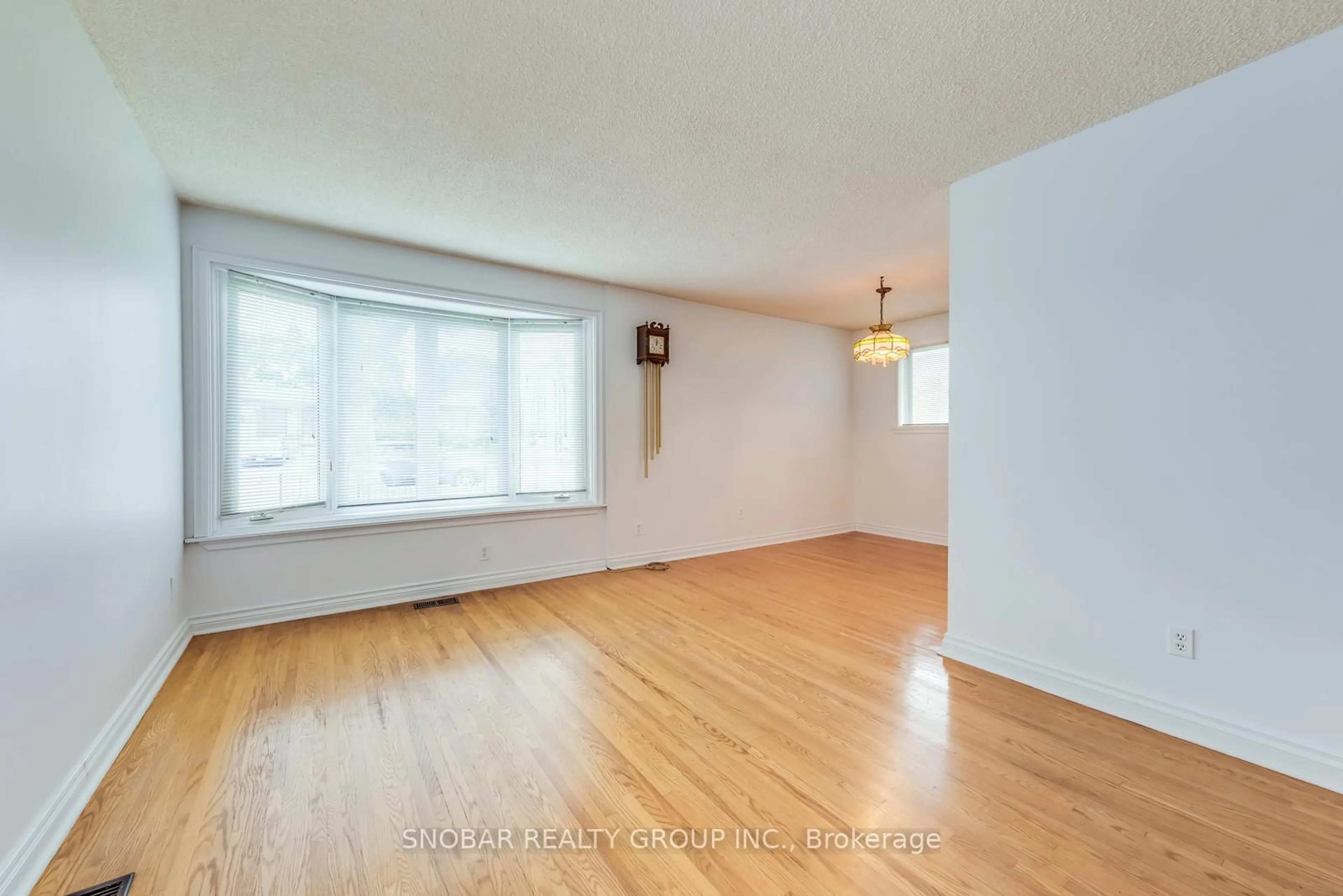 A pic of a room for 45 Taysham Cres, Toronto Ontario M9V 1X1