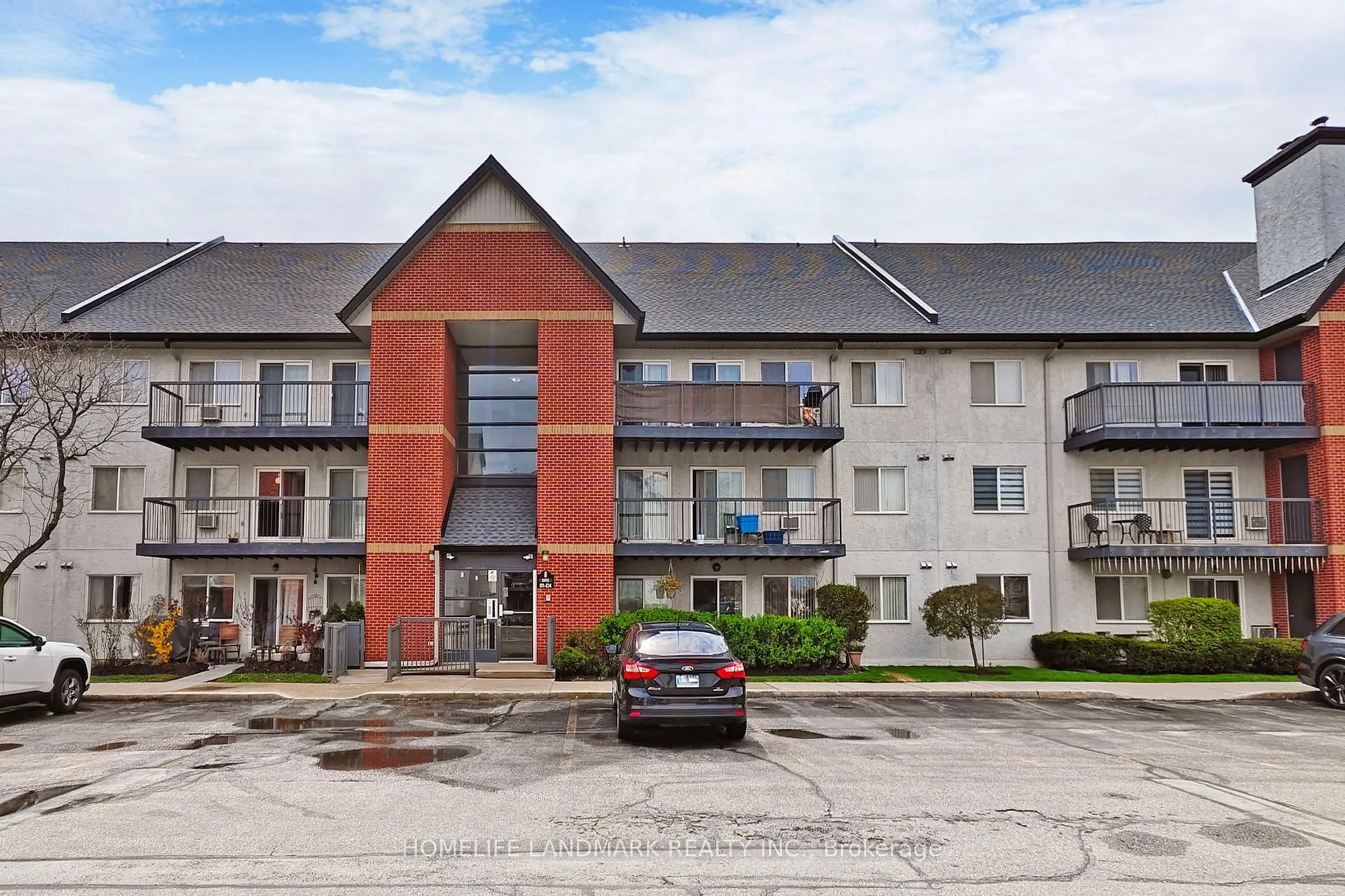 Unknown for 1450 Glen Abbey Gate #823, Oakville Ontario L6M 2V7