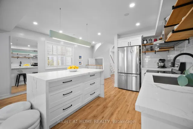 Additional property image - 1085 Foxglove Pl
