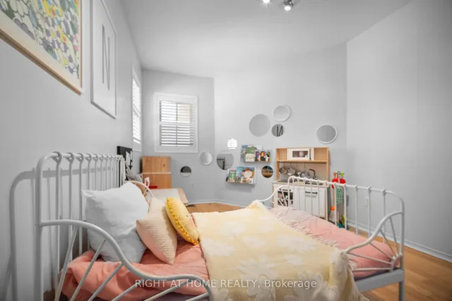Additional property image - 1085 Foxglove Pl