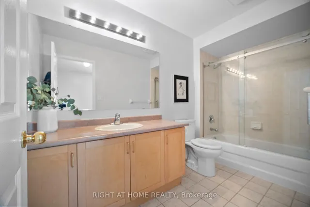 Additional property image - 1085 Foxglove Pl