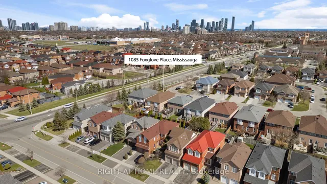 Additional property image - 1085 Foxglove Pl