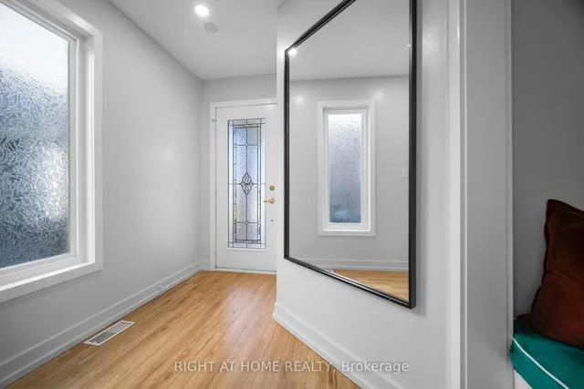 Additional property image - 1085 Foxglove Pl