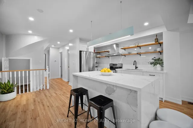 Additional property image - 1085 Foxglove Pl