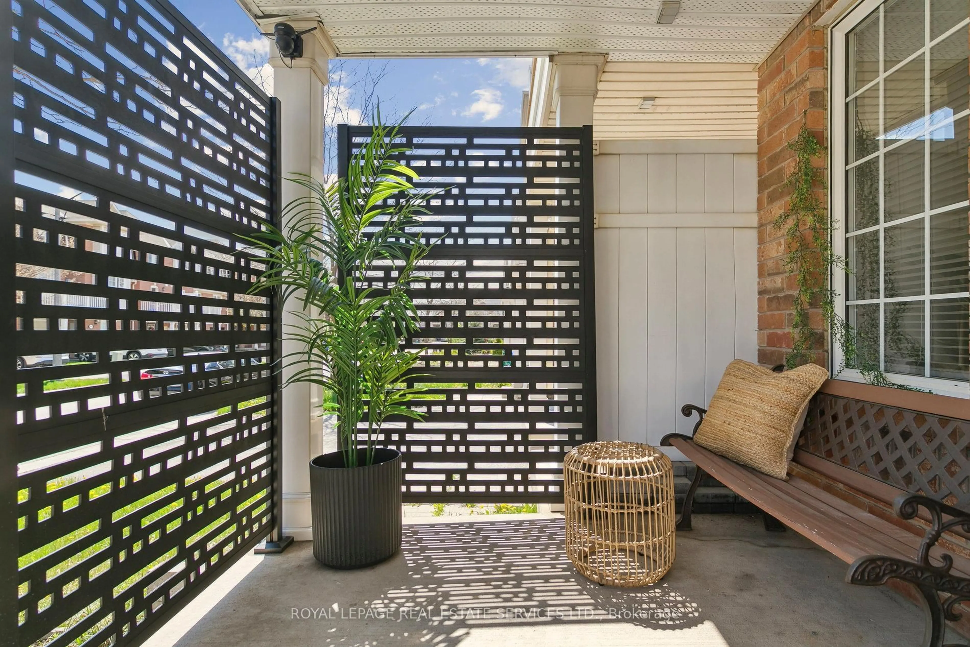 Unknown for 3033 Drumloch Ave, Oakville Ontario L6M 5H9