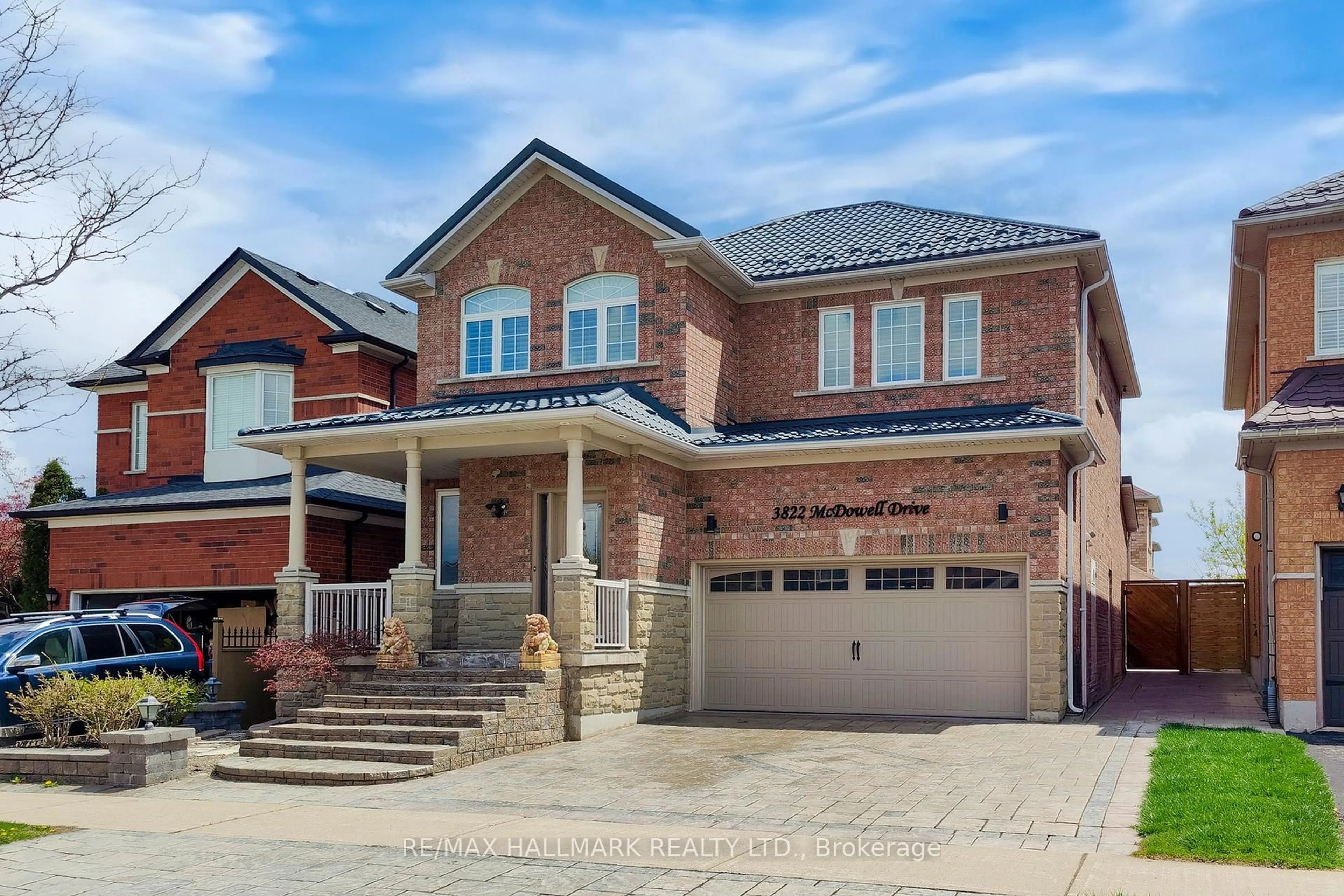 Home with brick exterior material, street for 3822 Mcdowell Dr, Mississauga Ontario L5M 6P5