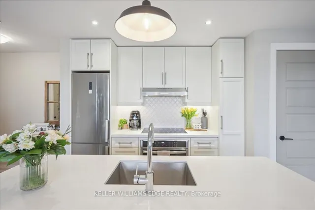 Additional property image - 2025 Maria St Unit 1401