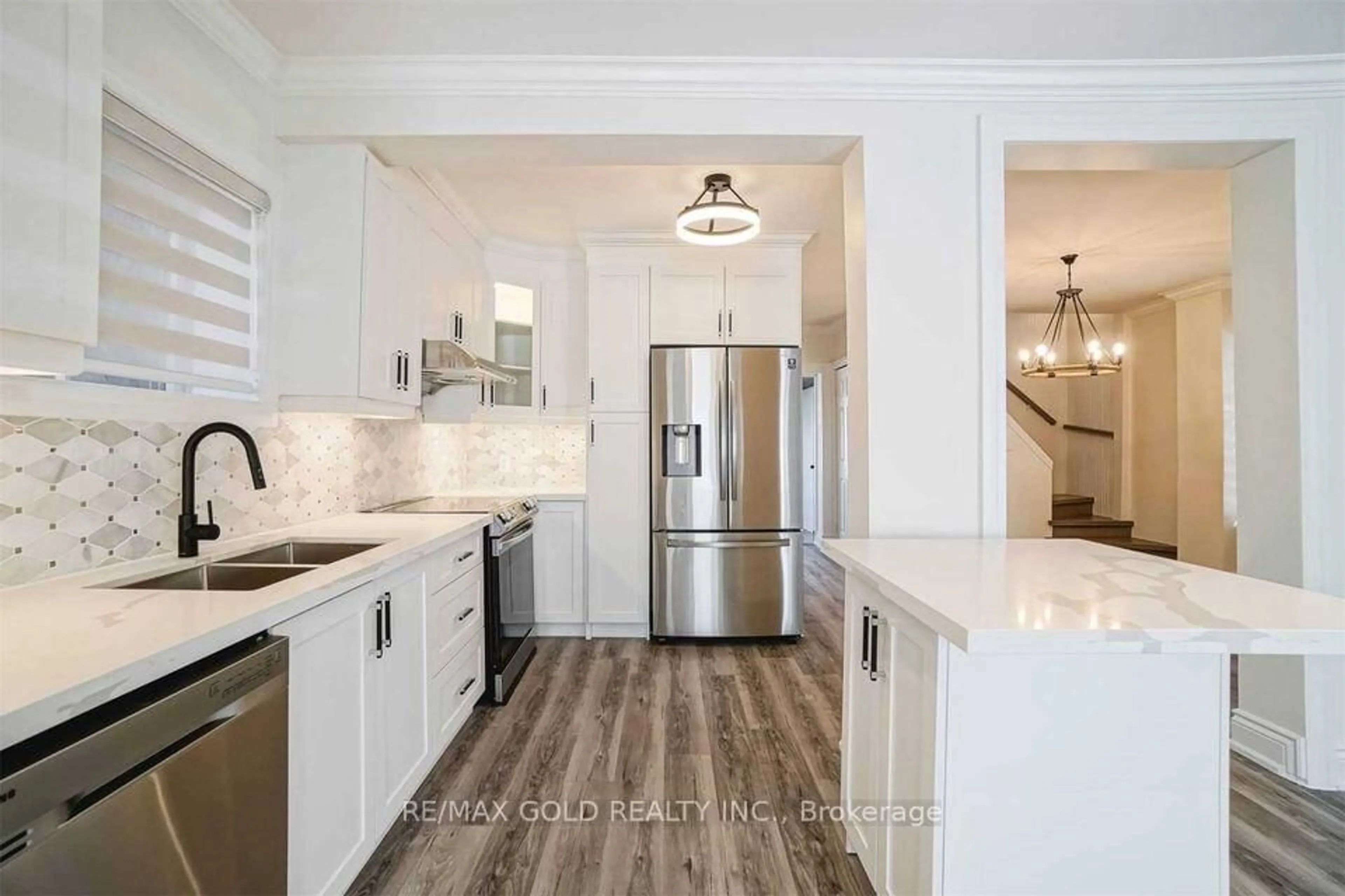 Open concept kitchen, ceramic/tile floor for 4 Adamson St, Halton Hills Ontario L0P 0A2