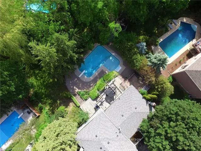 Additional property image - 170 Cavendish Crt