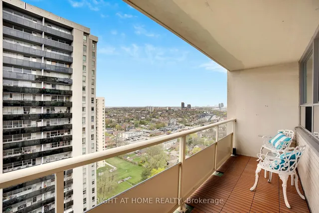 Additional image 6 of 360 Ridelle Ave Unit 2101