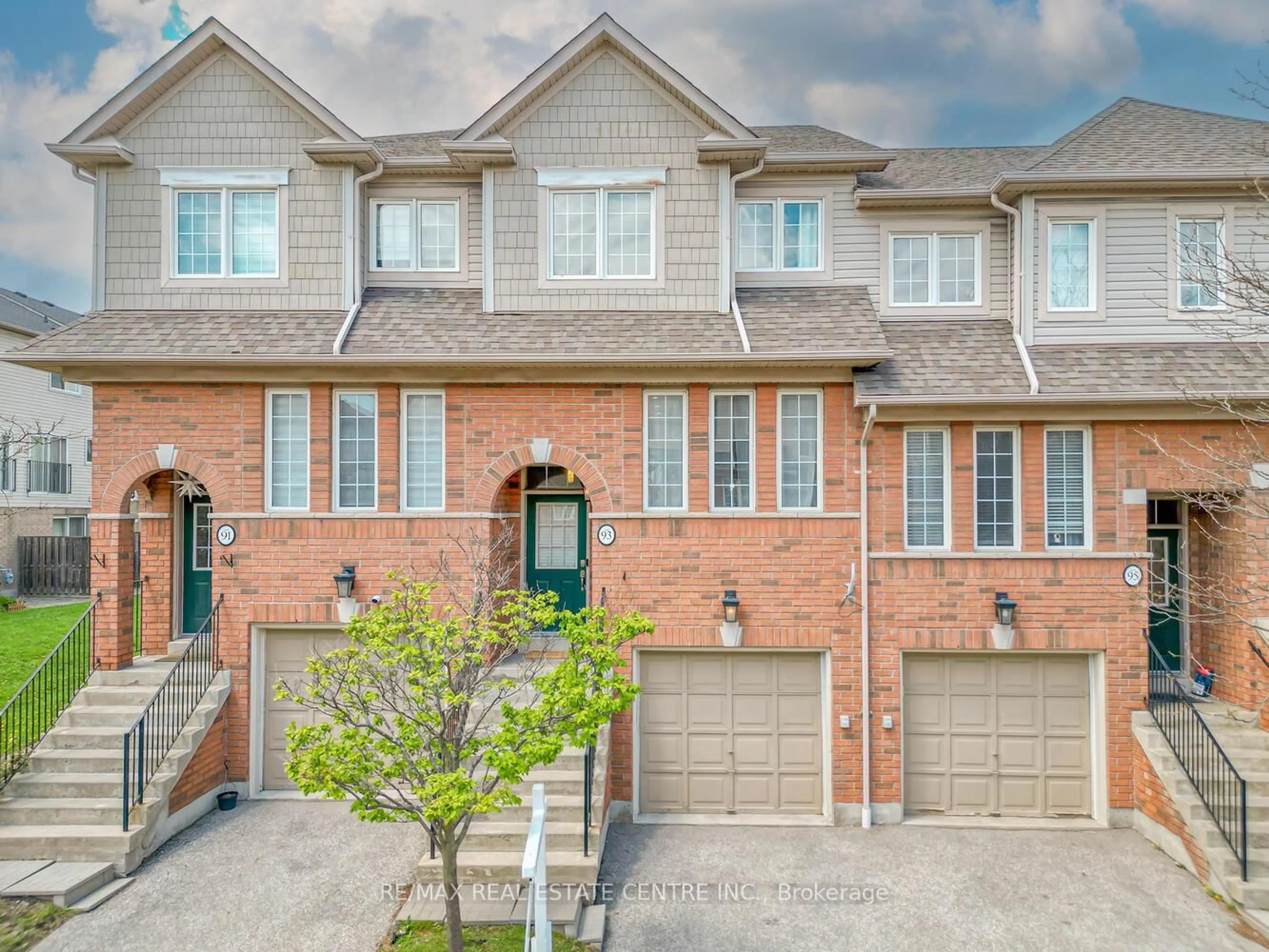 Home with brick exterior material, street for 4950 Albina Way #93, Mississauga Ontario L4Z 4J4