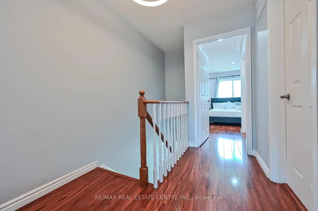 Additional property image - 4950 Albina Way Unit 93