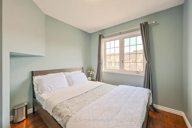 Additional property image - 4950 Albina Way Unit 93