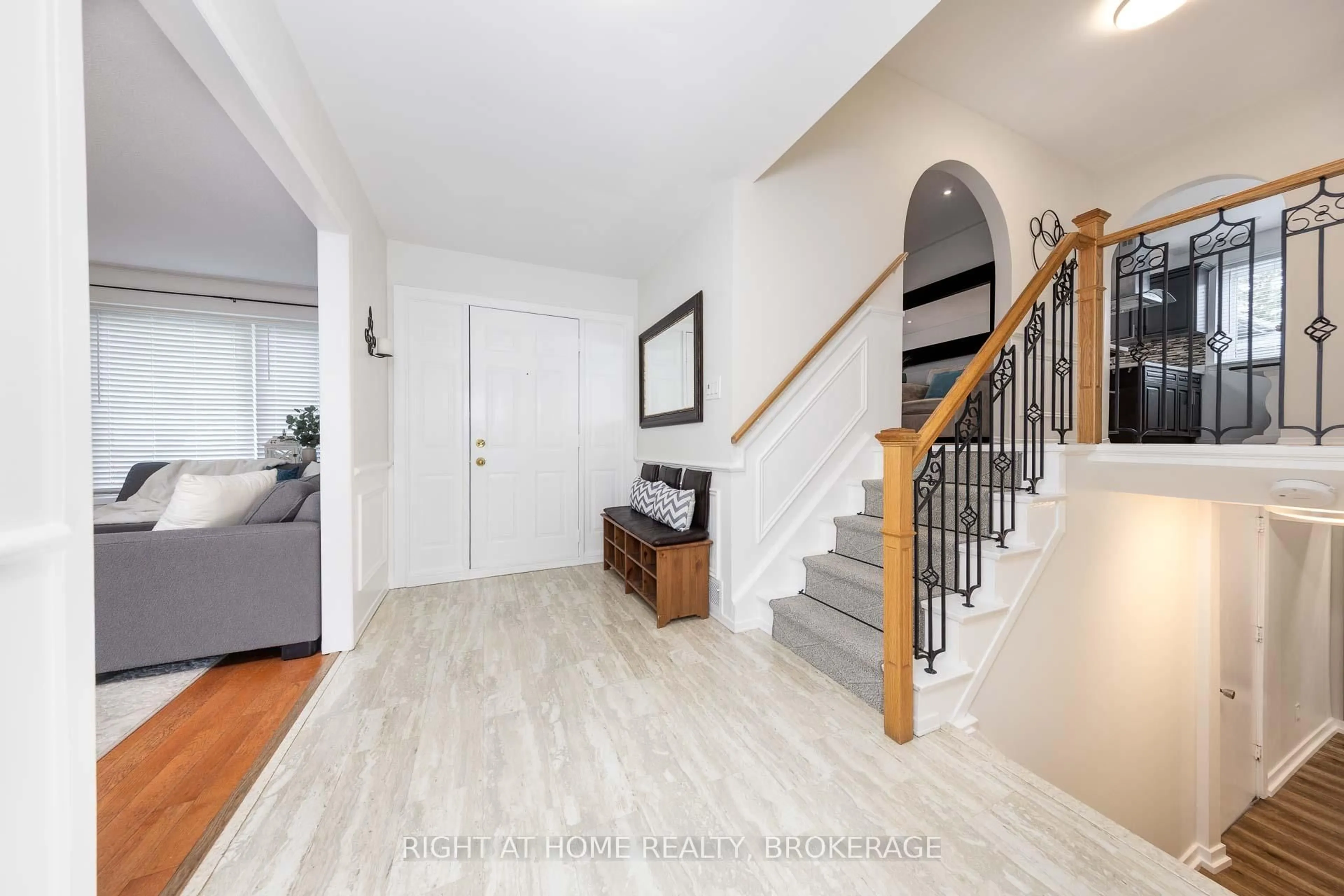 Unknown for 4300 Longmoor Dr, Burlington Ontario L7L 5A3