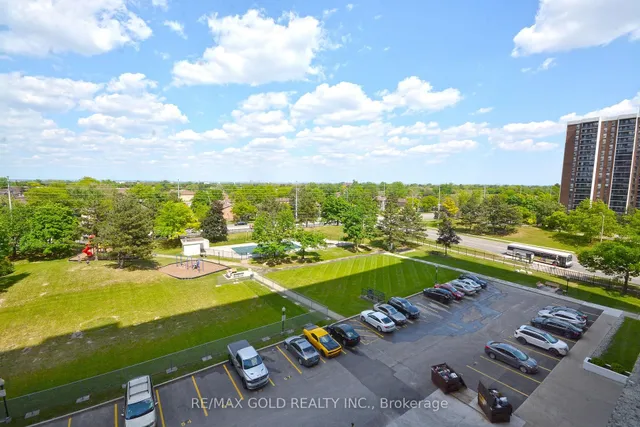 Additional property image - 18 Knightsbridge Rd Unit 809