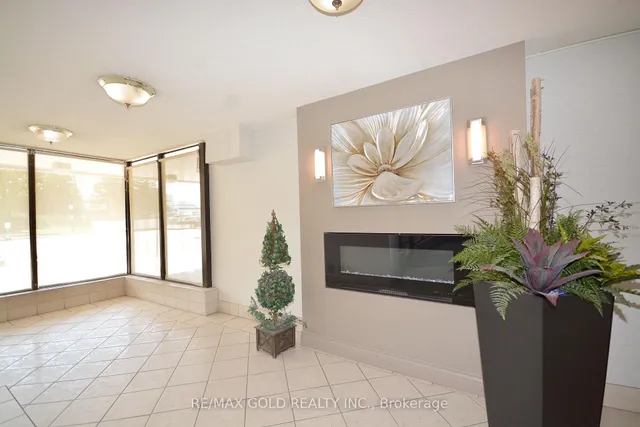 Additional property image - 18 Knightsbridge Rd Unit 809