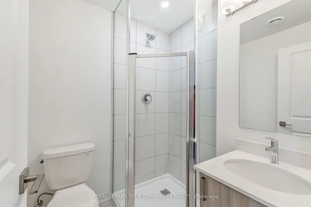 Additional property image - 4017 Hickory Dr Unit Unit 4