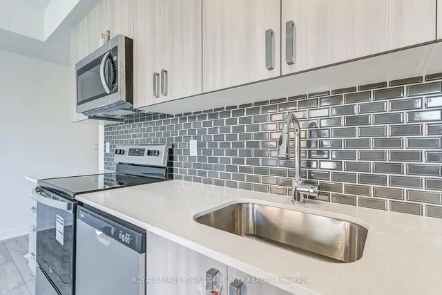 Additional property image - 4017 Hickory Dr Unit Unit 4