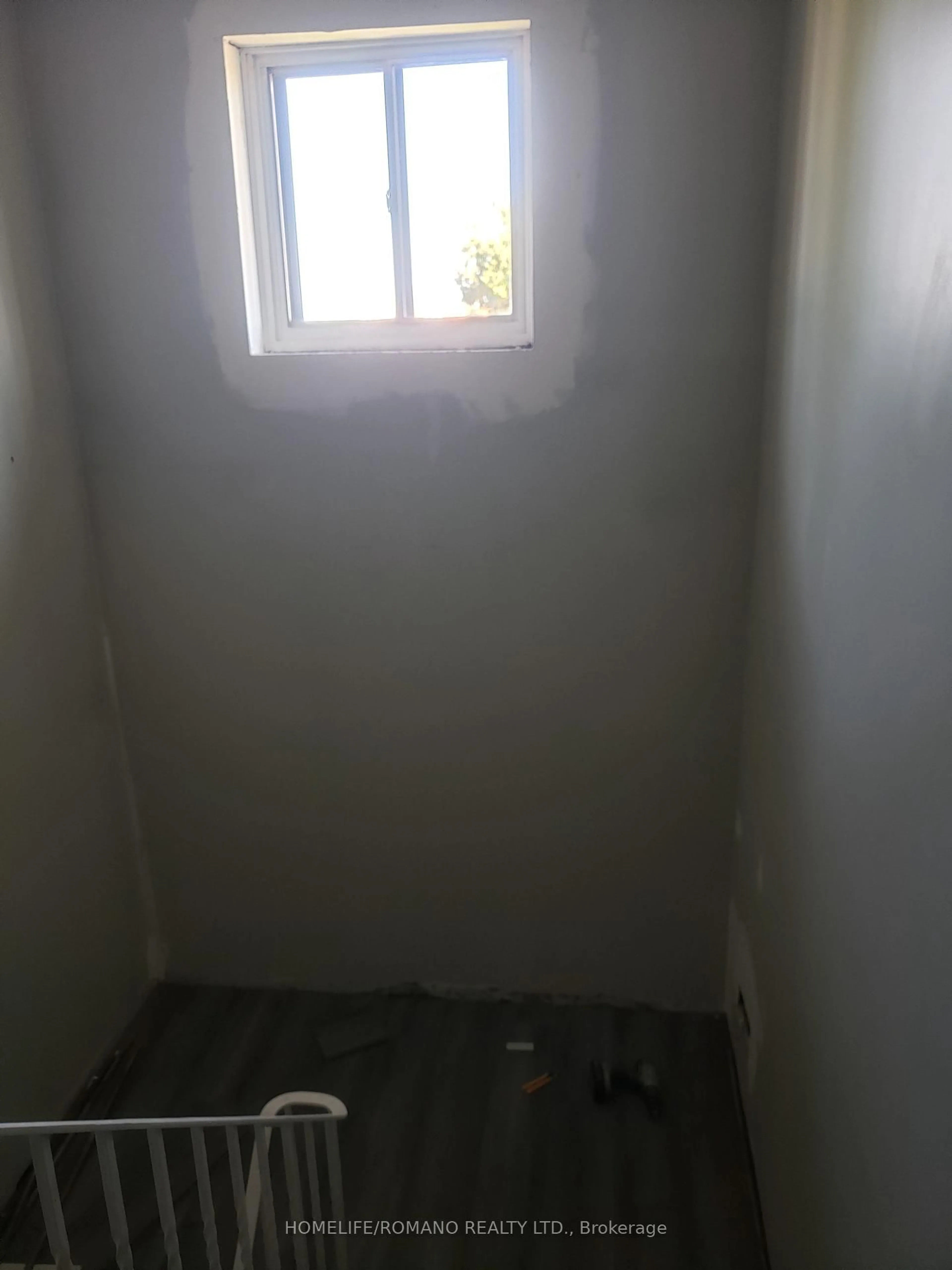 A pic of a room for 3803 Keenan Cres, Mississauga Ontario L4T 3M1