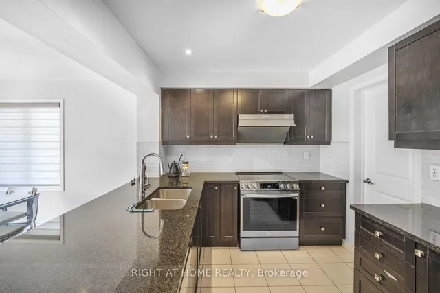Additional property image - 3002 Preserve Dr Unit 1