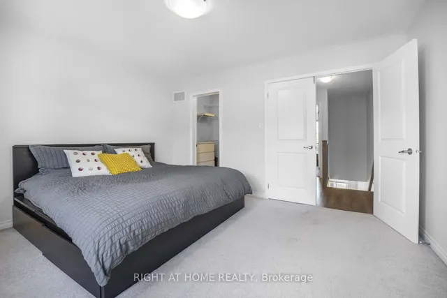 Additional property image - 3002 Preserve Dr Unit 1