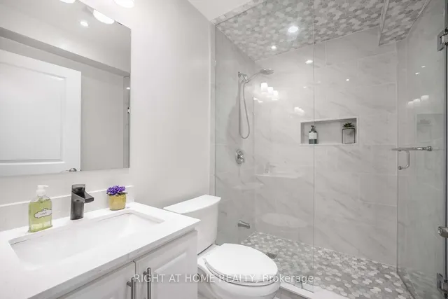 Additional property image - 3002 Preserve Dr Unit 1