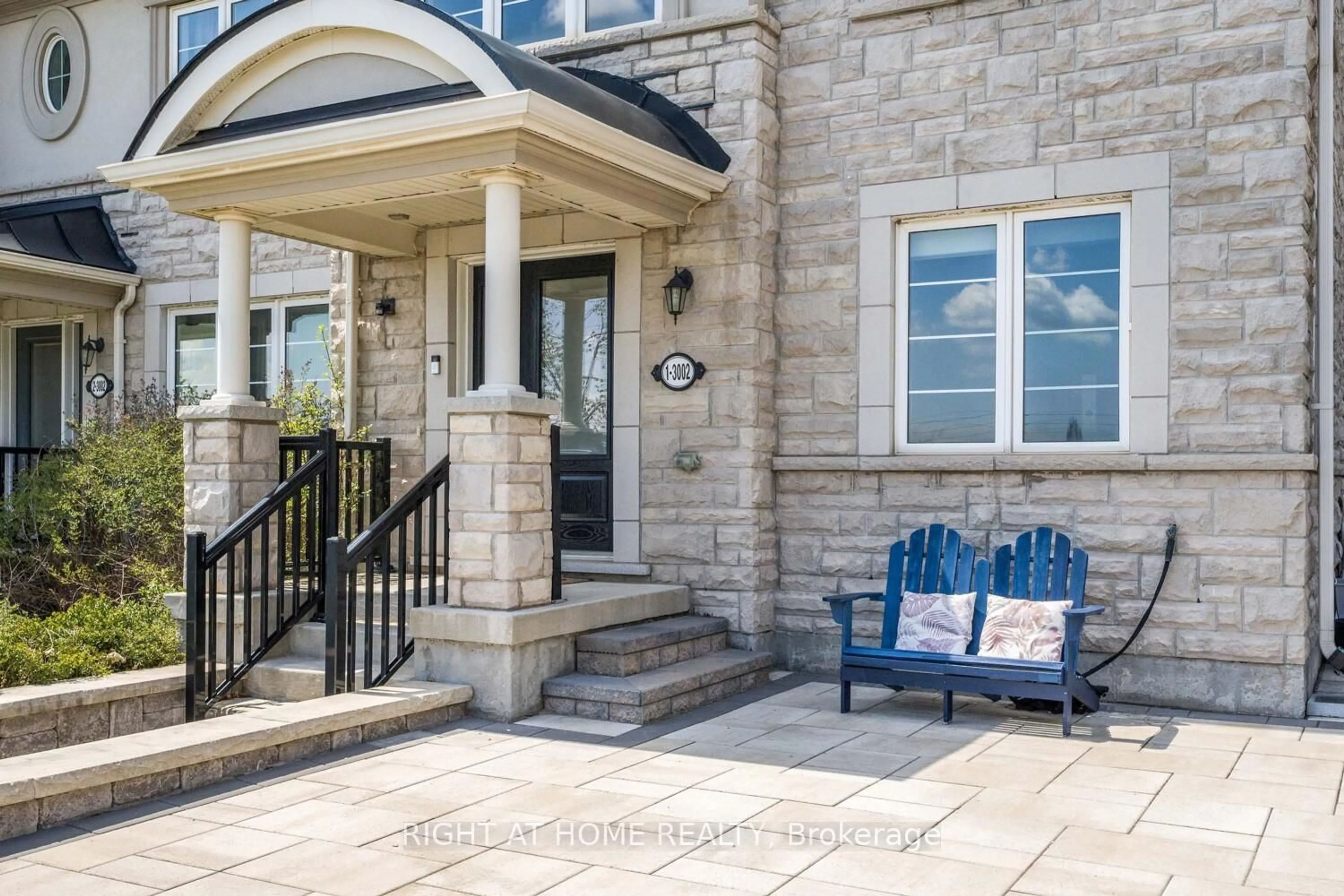 Unknown for 3002 Preserve Dr #1, Oakville Ontario L6M 0V2
