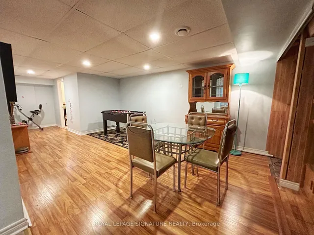 Additional property image - 33 Courtleigh Sq