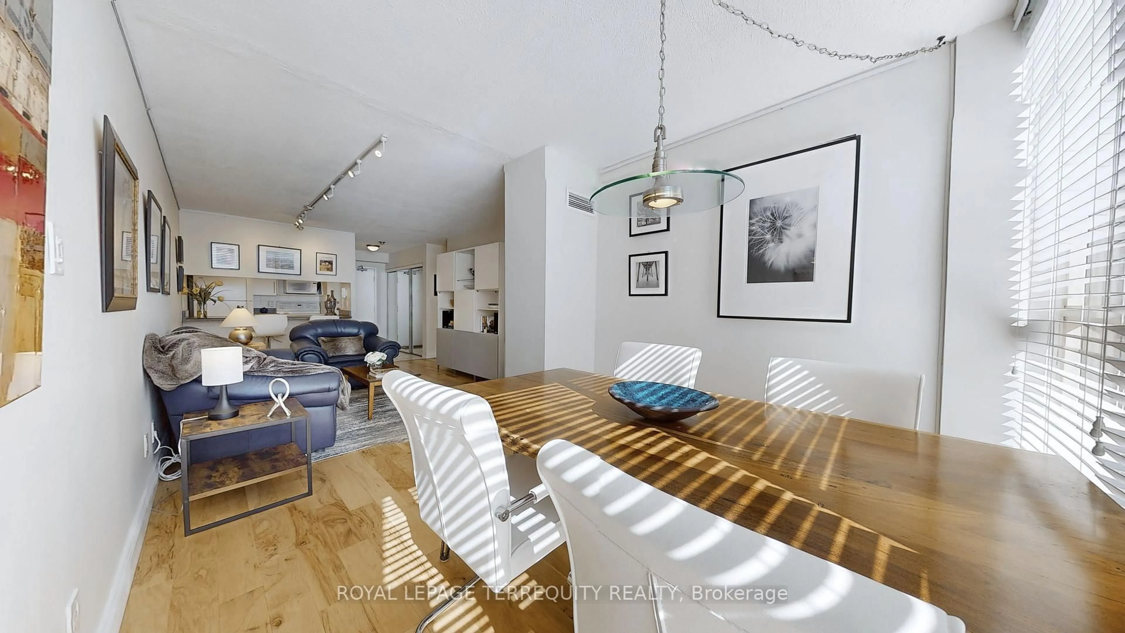 Unknown for 20 Southport St #511, Toronto Ontario M6S 4Y8