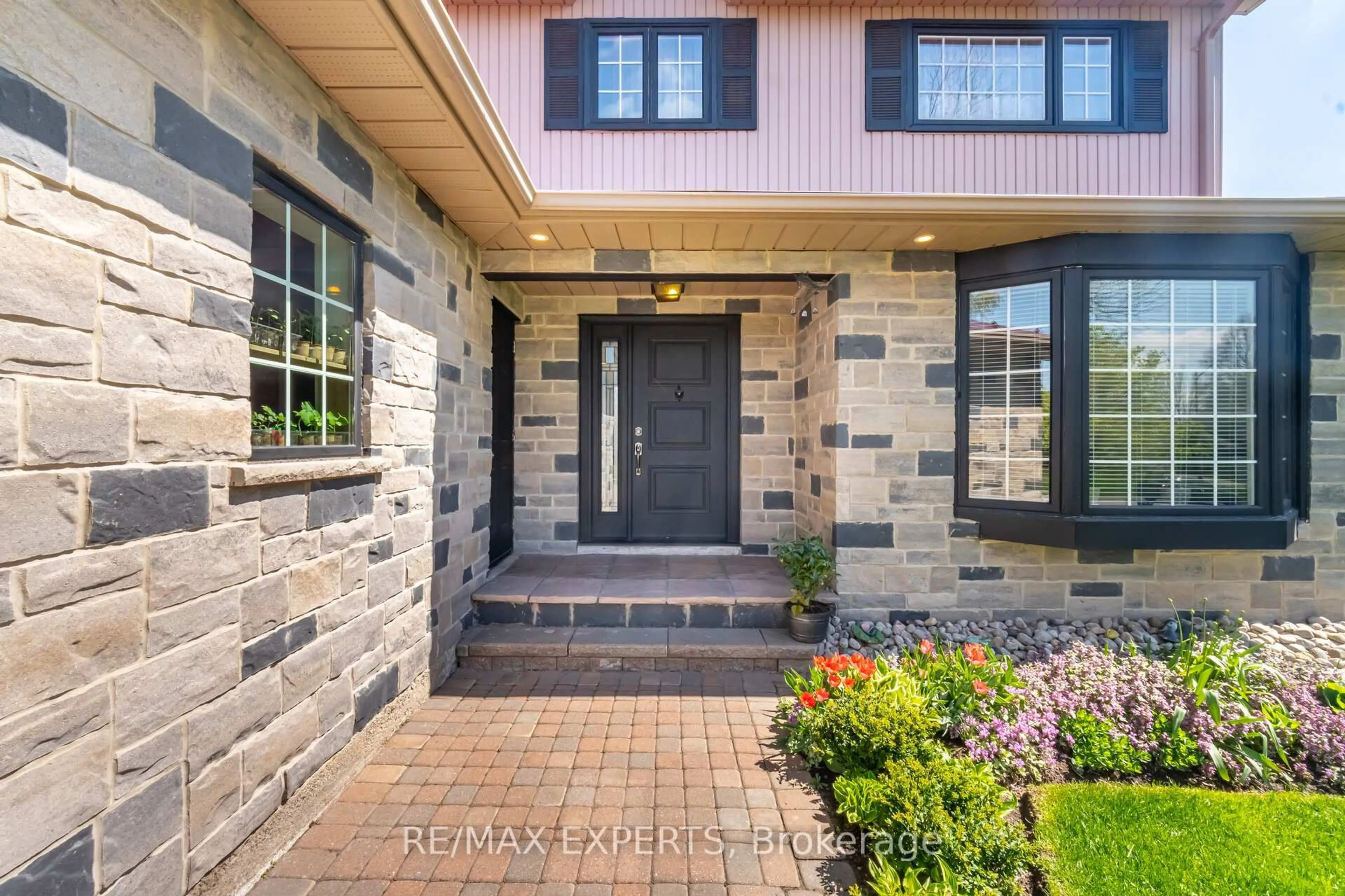 Home with brick exterior material, street for 757 Cabot Tr, Milton Ontario L9T 3R8