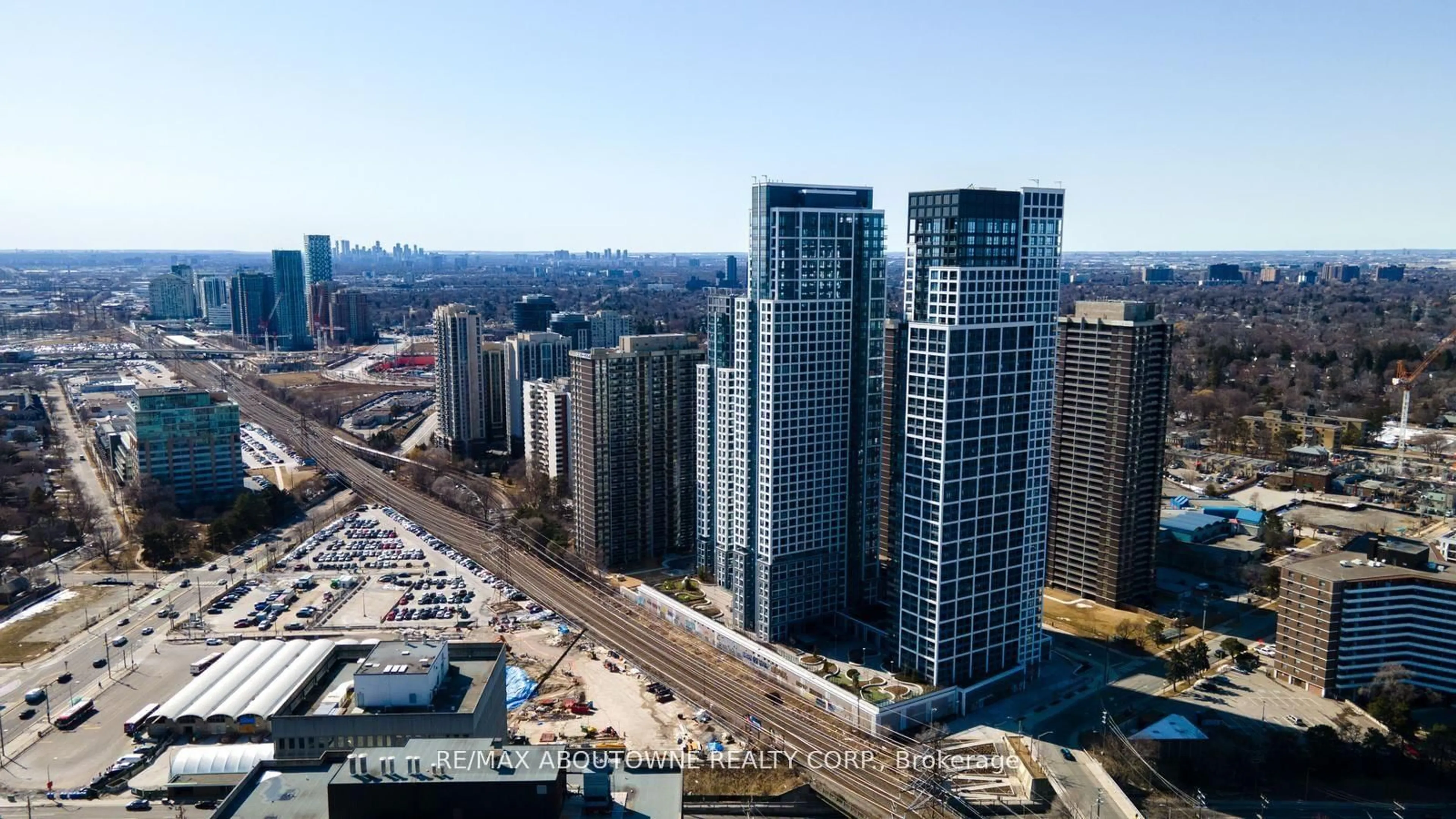 A pic from outside/outdoor area/front of a property/back of a property/a pic from drone, city buildings view from balcony for 7 Mabelle Ave #801, Toronto Ontario M9A 0C9