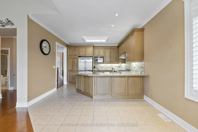 Additional property image - 28 Hampton Springs Dr