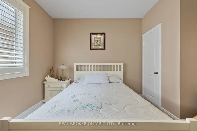 Additional property image - 28 Hampton Springs Dr