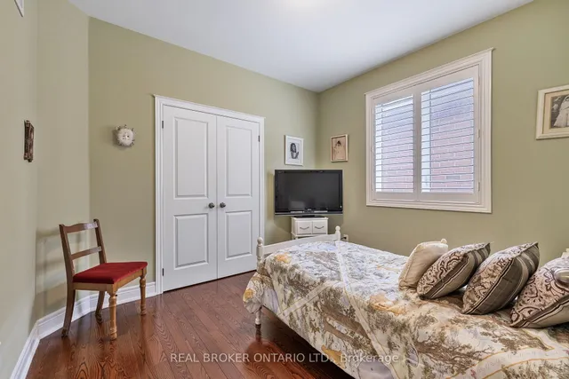 Additional property image - 28 Hampton Springs Dr
