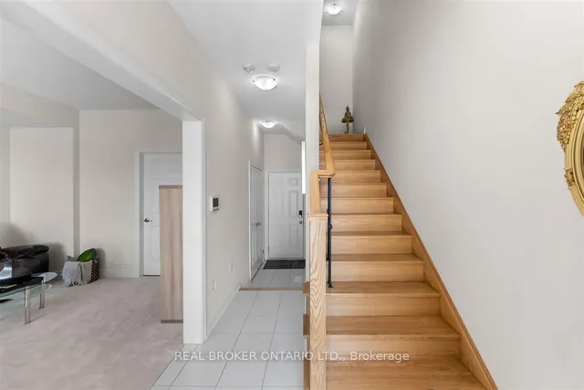 Additional property image - 3377 sixth Line