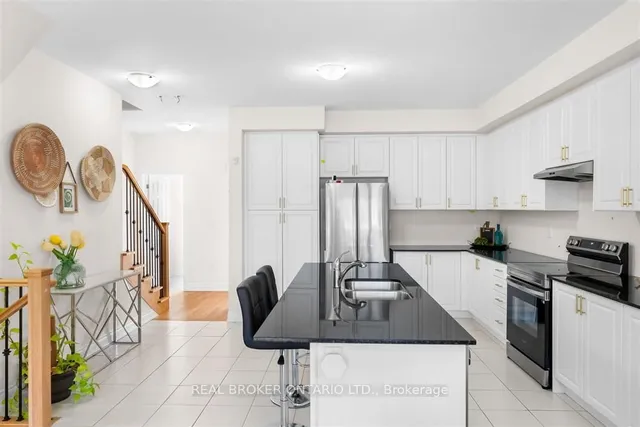 Additional property image - 3377 sixth Line