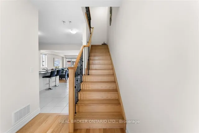Additional property image - 3377 sixth Line