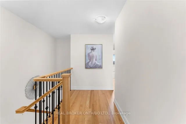 Additional property image - 3377 sixth Line