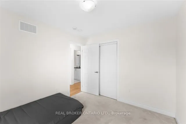 Additional property image - 3377 sixth Line