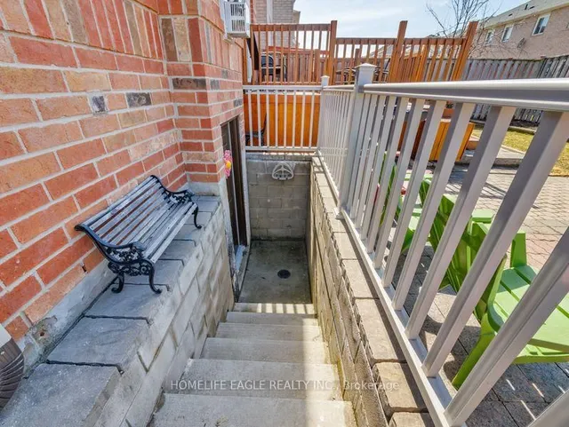 Additional property image - 2 Piper St