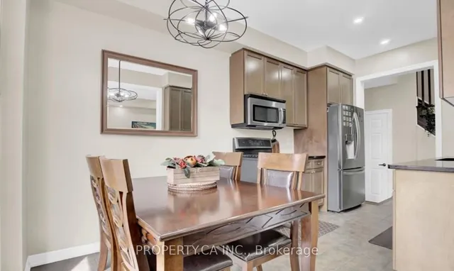 Additional property image - 17 Aird Crt
