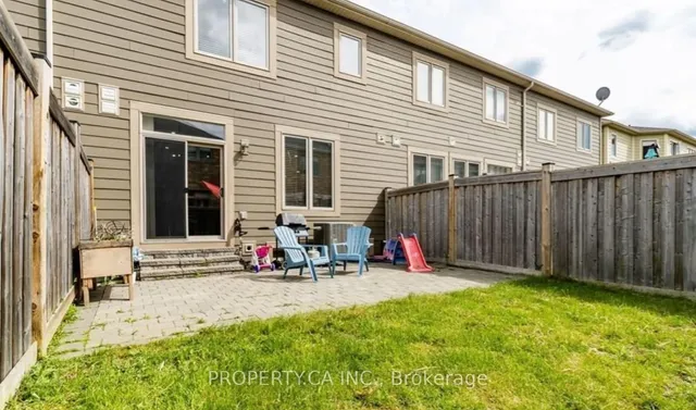 Additional property image - 17 Aird Crt