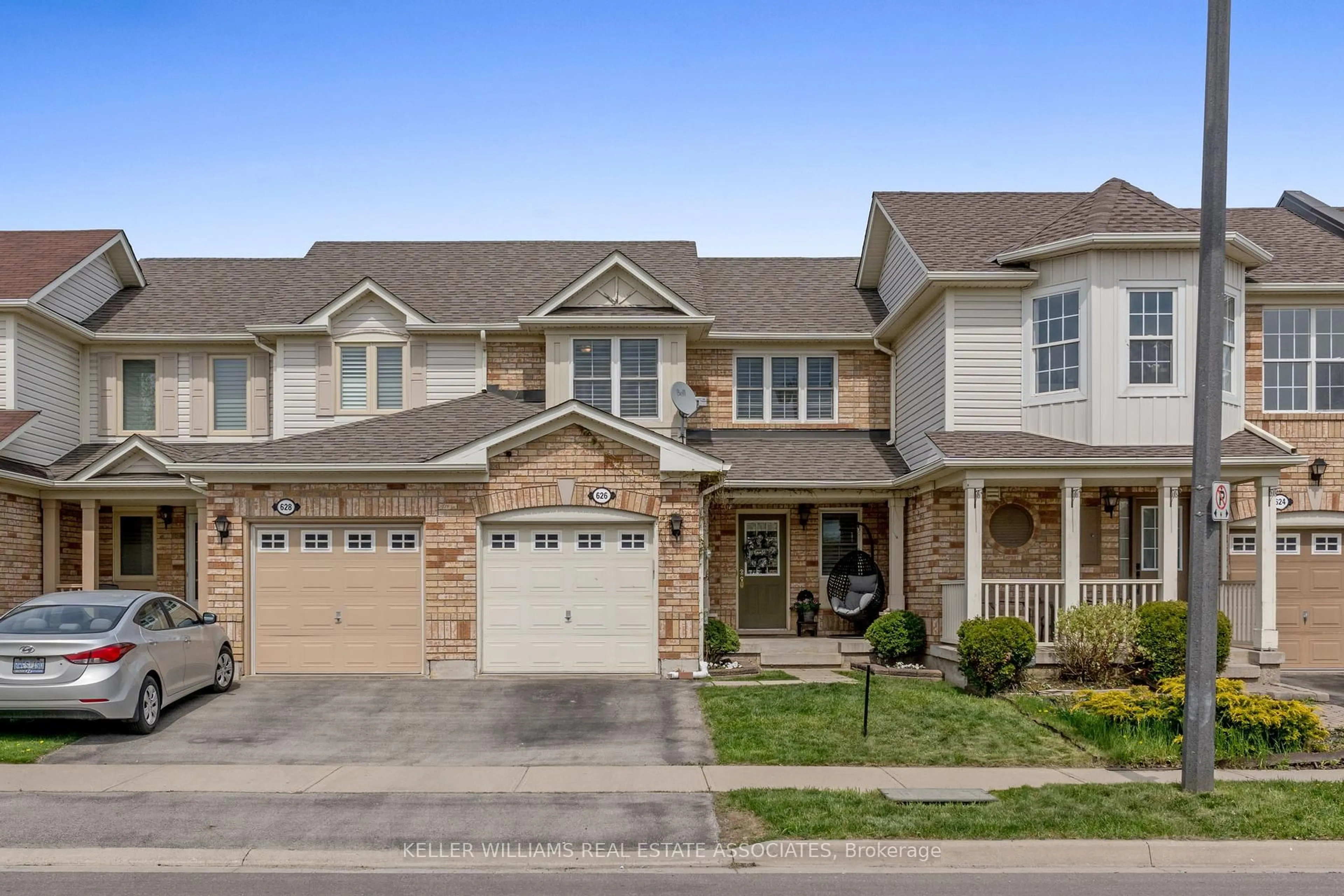 Home with brick exterior material, street for 626 Hamilton Cres, Milton Ontario L9T 6G9