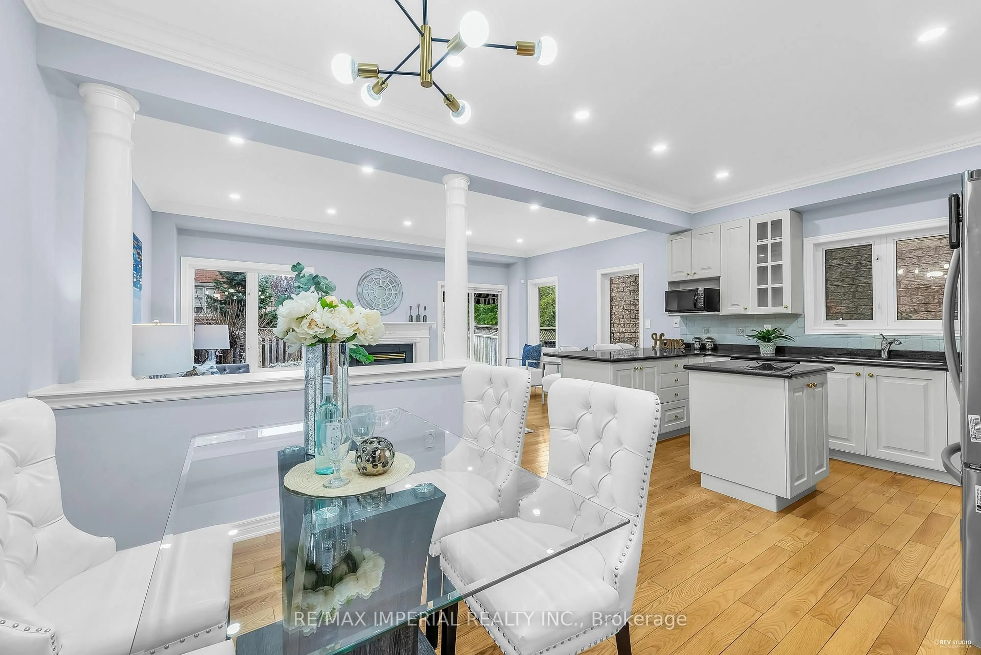 Open concept kitchen, ceramic/tile floor for 1205 Agram Dr, Oakville Ontario L6H 7P1