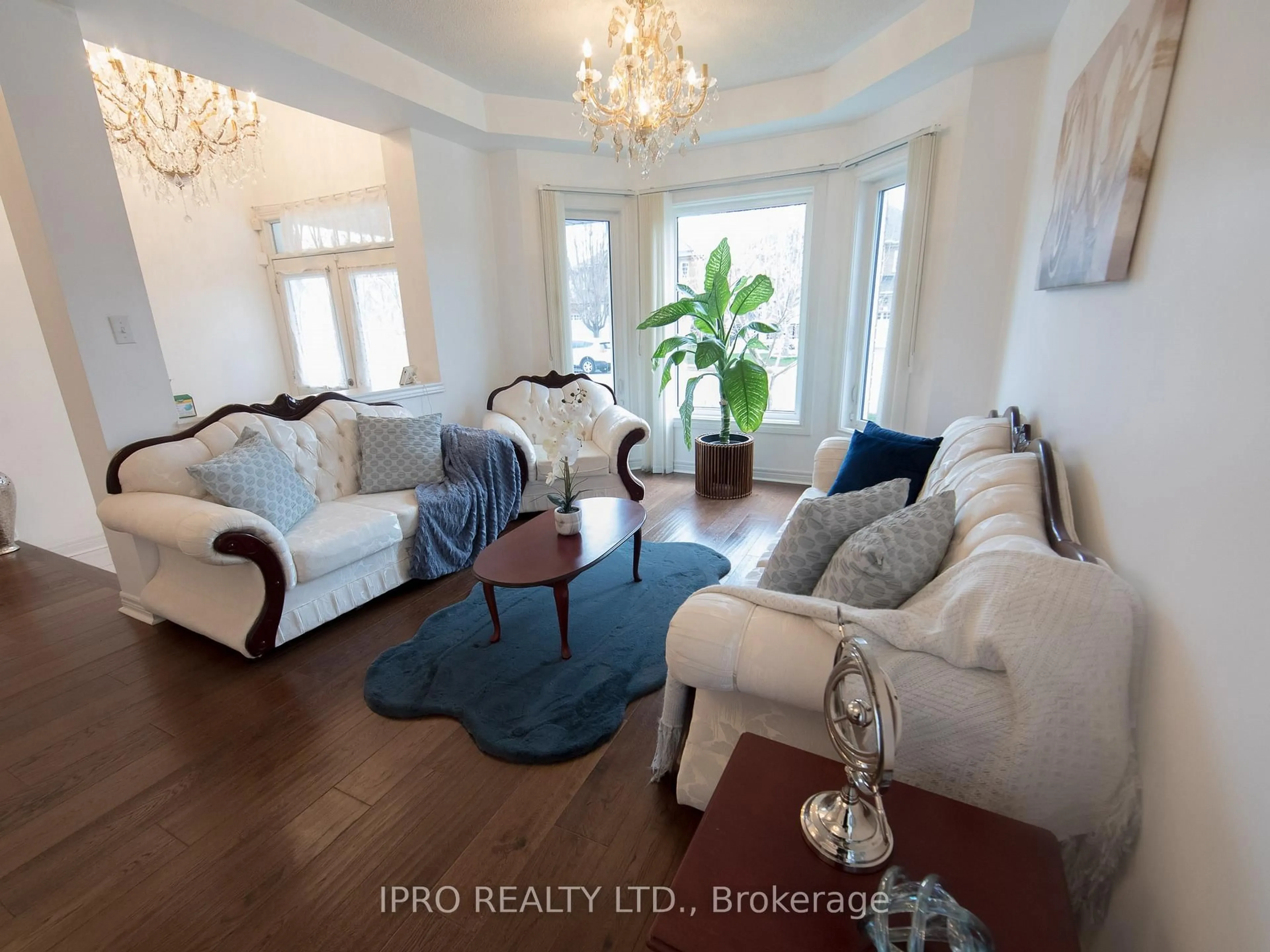 Living room with furniture, unknown for 94 Octillo Blvd, Brampton Ontario L6R 2V6