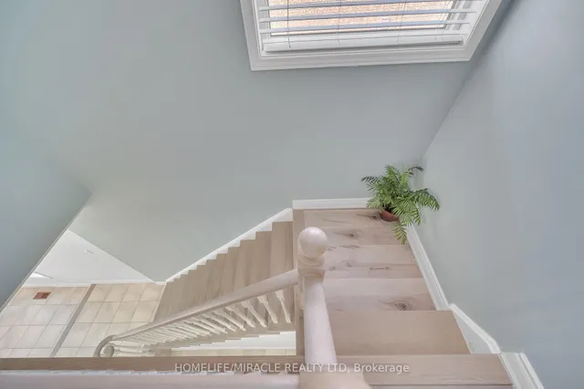 Additional property image - 90 Timbertop Cres