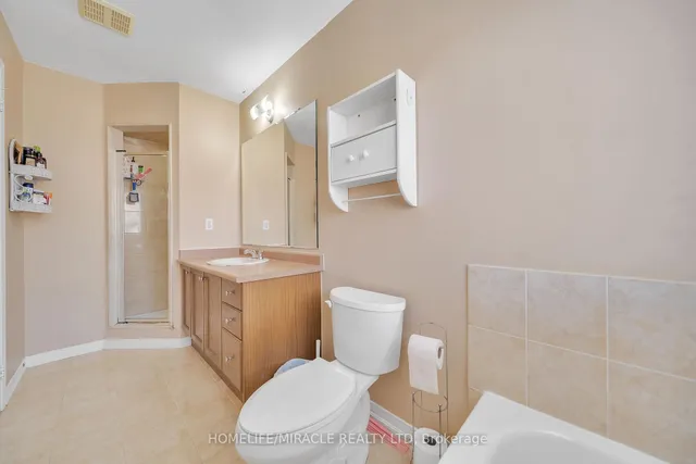 Additional property image - 90 Timbertop Cres