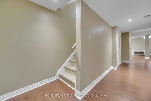Additional property image - 90 Timbertop Cres