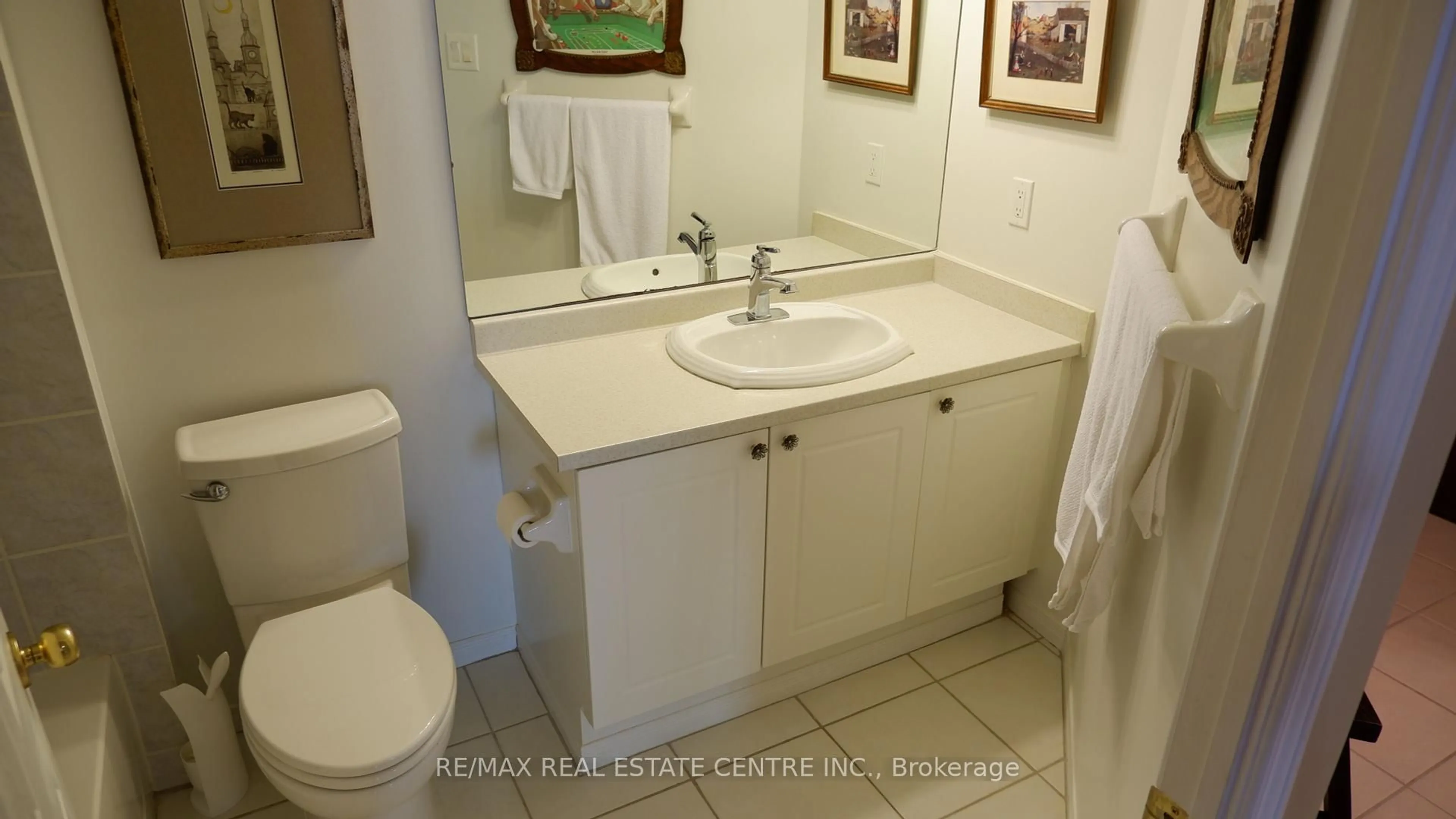 Standard bathroom, ceramic/tile floor for 24 Chapel St #105, Halton Hills Ontario L7G 6A7